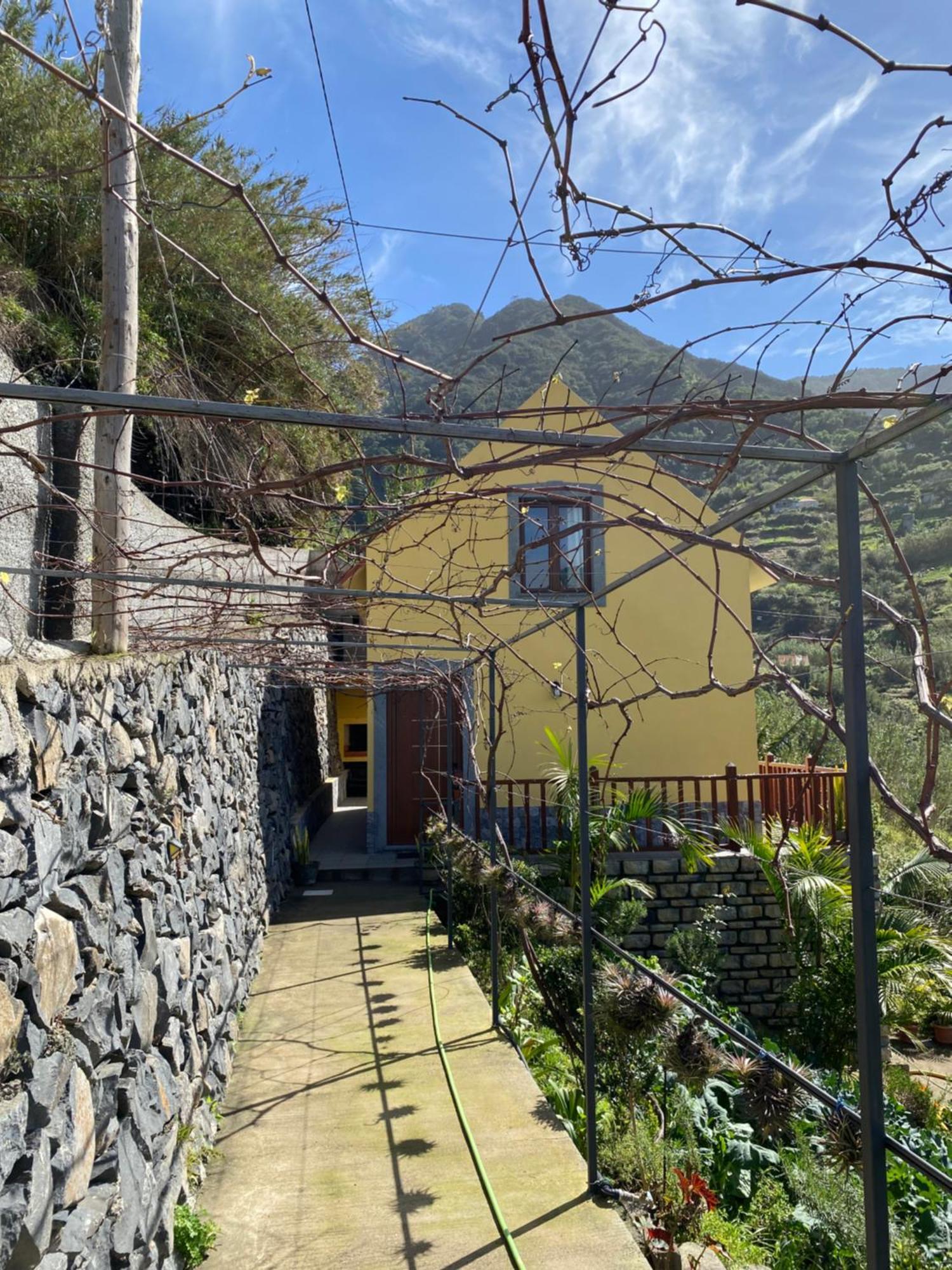 Casa Caminho Da Praia Porto Da Cruz Esterno foto